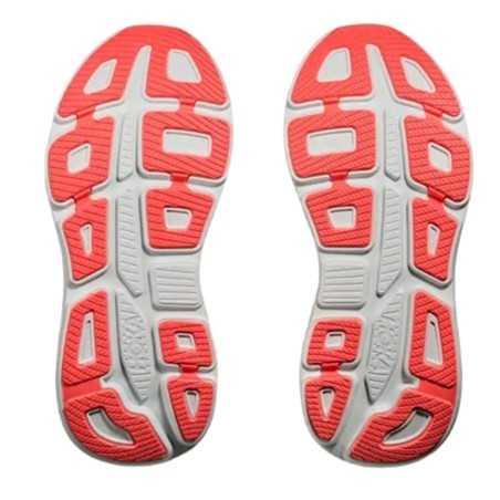 Características HOKA BONDI 9